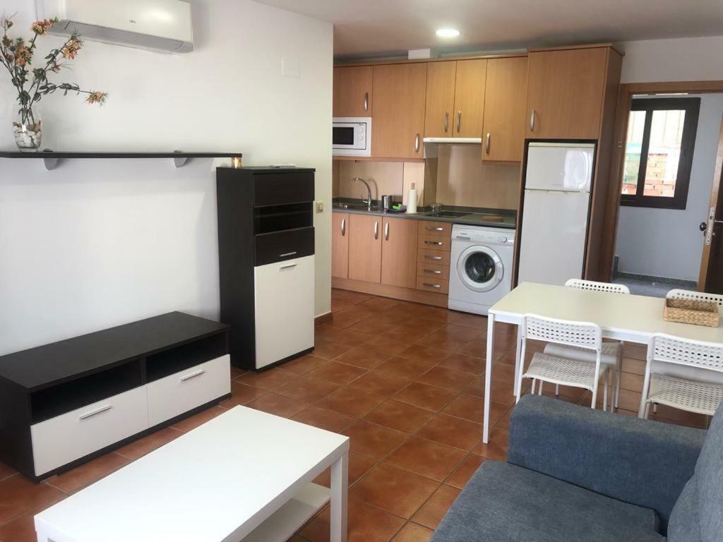 Apartamentos Fuente Arriba Poyales Del Hoyo Eksteriør bilde